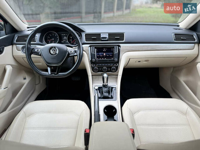 Чорний Фольксваген Пассат, об'ємом двигуна 2 л та пробігом 55 тис. км за 16200 $, фото 15 на Automoto.ua