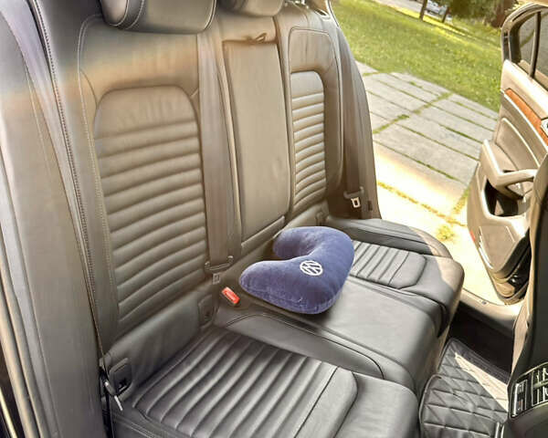 Черный Фольксваген Пассат, объемом двигателя 1.97 л и пробегом 142 тыс. км за 25500 $, фото 21 на Automoto.ua