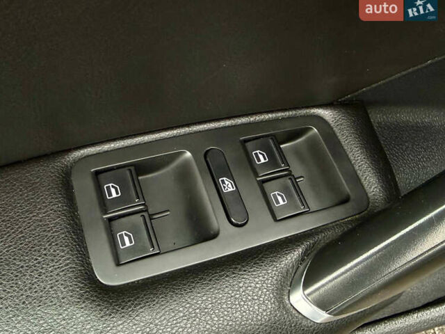 Черный Фольксваген Пассат, объемом двигателя 2 л и пробегом 127 тыс. км за 15500 $, фото 22 на Automoto.ua