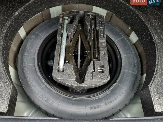 Черный Фольксваген Пассат, объемом двигателя 2 л и пробегом 100 тыс. км за 14800 $, фото 54 на Automoto.ua