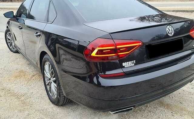 Фольксваген Пассат 2018 в Одессе на Automoto.ua Черный Фольксваген Пассат, объемом двигателя 3.6 л и пробегом 156 тыс. км за 12500 $, фото 5 на Automoto.ua