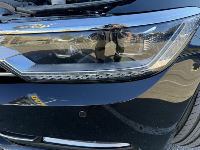 Черный Фольксваген Пассат, объемом двигателя 2 л и пробегом 219 тыс. км за 23100 $, фото 14 на Automoto.ua