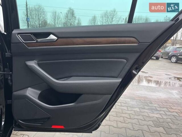 Чорний Фольксваген Пассат, об'ємом двигуна 1.8 л та пробігом 103 тис. км за 20999 $, фото 29 на Automoto.ua