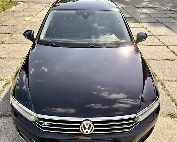 Черный Фольксваген Пассат, объемом двигателя 1.97 л и пробегом 142 тыс. км за 25500 $, фото 3 на Automoto.ua