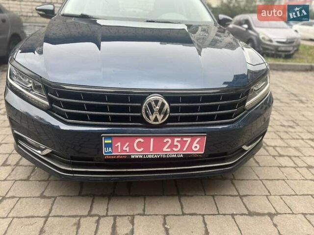 Чорний Фольксваген Пассат, об'ємом двигуна 2 л та пробігом 180 тис. км за 14000 $, фото 7 на Automoto.ua