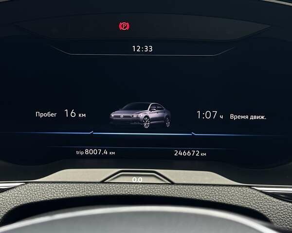 Черный Фольксваген Пассат, объемом двигателя 1.97 л и пробегом 255 тыс. км за 17999 $, фото 8 на Automoto.ua