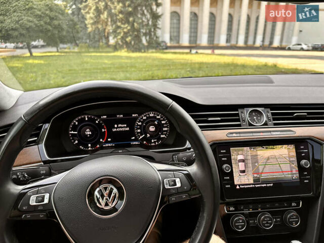 Черный Фольксваген Пассат, объемом двигателя 1.97 л и пробегом 142 тыс. км за 25500 $, фото 29 на Automoto.ua