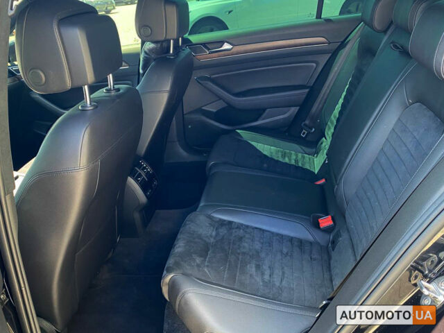 Чорний Фольксваген Пассат, об'ємом двигуна 1.8 л та пробігом 195 тис. км за 21000 $, фото 21 на Automoto.ua