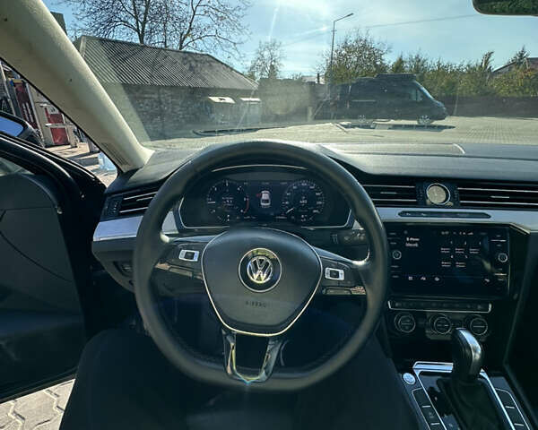 Черный Фольксваген Пассат, объемом двигателя 1.97 л и пробегом 280 тыс. км за 20250 $, фото 5 на Automoto.ua