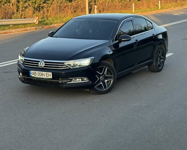 Черный Фольксваген Пассат, объемом двигателя 1.97 л и пробегом 225 тыс. км за 15950 $, фото 166 на Automoto.ua