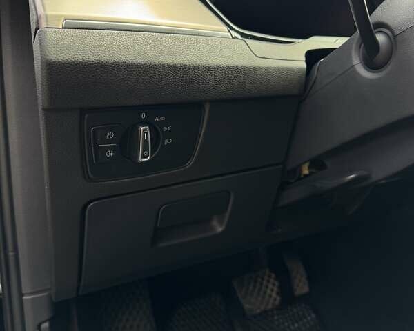 Черный Фольксваген Пассат, объемом двигателя 1.97 л и пробегом 255 тыс. км за 17999 $, фото 6 на Automoto.ua