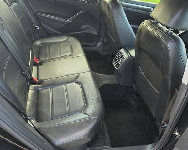 Черный Фольксваген Пассат, объемом двигателя 2 л и пробегом 127 тыс. км за 14700 $, фото 20 на Automoto.ua