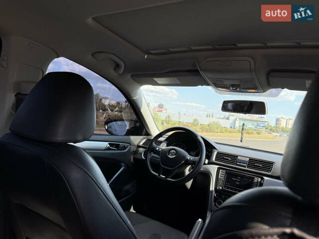 Чорний Фольксваген Пассат, об'ємом двигуна 1.98 л та пробігом 93 тис. км за 16300 $, фото 27 на Automoto.ua