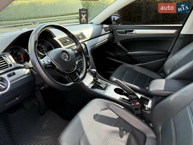 Чорний Фольксваген Пассат, об'ємом двигуна 1.98 л та пробігом 93 тис. км за 16300 $, фото 16 на Automoto.ua