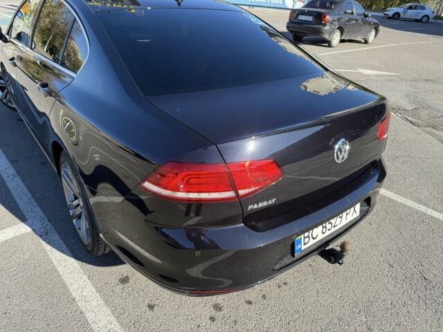 Черный Фольксваген Пассат, объемом двигателя 2 л и пробегом 219 тыс. км за 23100 $, фото 4 на Automoto.ua