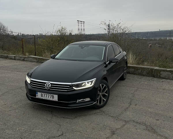 Фольксваген Пассат 2018 в Запорожье на Automoto.ua Черный Фольксваген Пассат, объемом двигателя 1.97 л и пробегом 217 тыс. км за 20600 $, фото 29 на Automoto.ua