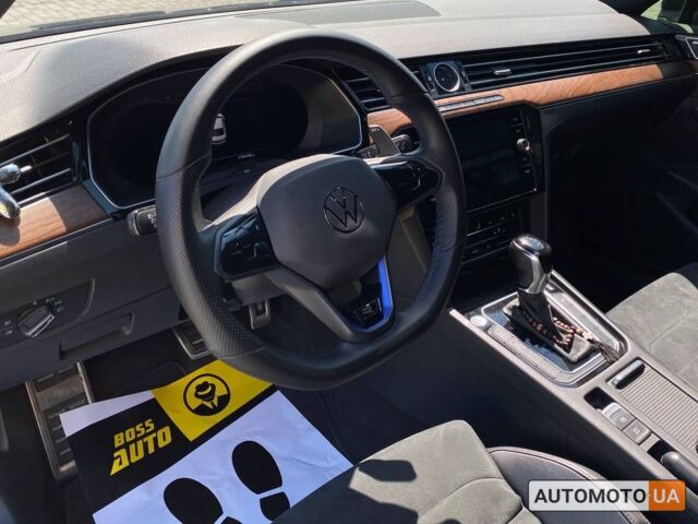 Чорний Фольксваген Пассат, об'ємом двигуна 1.8 л та пробігом 195 тис. км за 21000 $, фото 9 на Automoto.ua