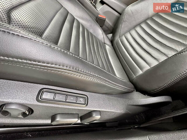 Черный Фольксваген Пассат, объемом двигателя 1.97 л и пробегом 142 тыс. км за 25500 $, фото 36 на Automoto.ua