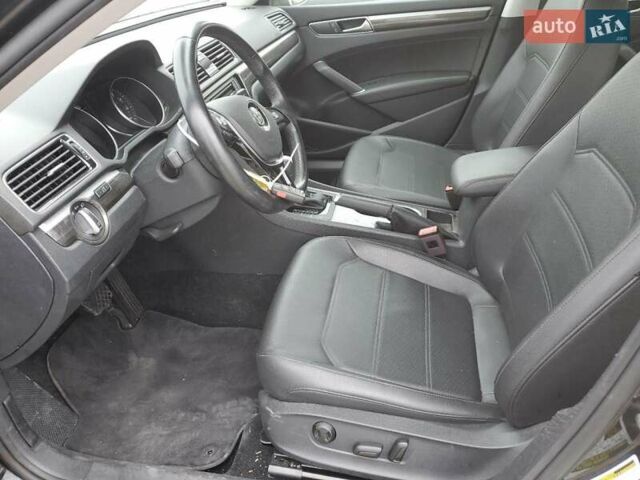 Черный Фольксваген Пассат, объемом двигателя 2 л и пробегом 54 тыс. км за 2600 $, фото 6 на Automoto.ua