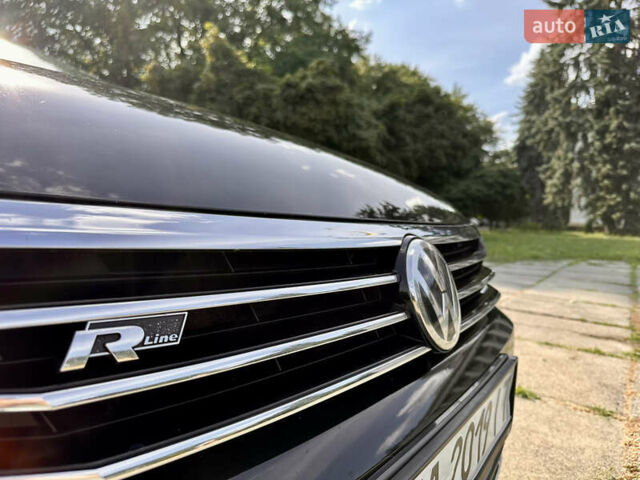 Черный Фольксваген Пассат, объемом двигателя 1.97 л и пробегом 142 тыс. км за 25500 $, фото 4 на Automoto.ua
