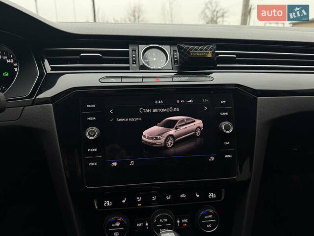 Черный Фольксваген Пассат, объемом двигателя 2 л и пробегом 196 тыс. км за 18800 $, фото 60 на Automoto.ua