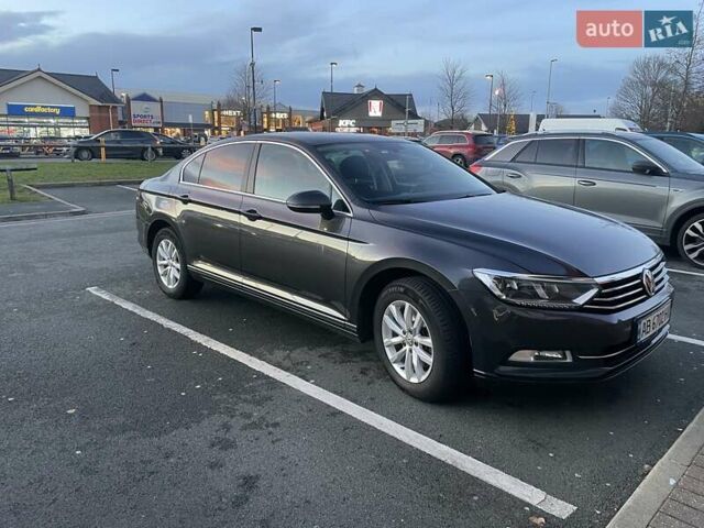 Чорний Фольксваген Пассат, об'ємом двигуна 1.8 л та пробігом 160 тис. км за 16000 $, фото 8 на Automoto.ua