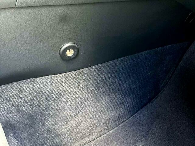 Черный Фольксваген Пассат, объемом двигателя 1.8 л и пробегом 103 тыс. км за 18500 $, фото 8 на Automoto.ua