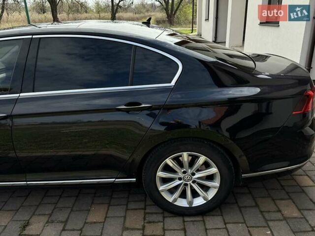 Черный Фольксваген Пассат, объемом двигателя 1.97 л и пробегом 255 тыс. км за 17999 $, фото 3 на Automoto.ua