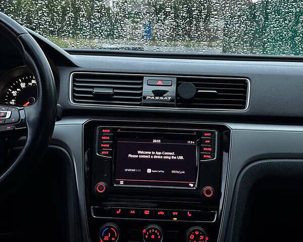 Чорний Фольксваген Пассат, об'ємом двигуна 2 л та пробігом 148 тис. км за 14300 $, фото 11 на Automoto.ua