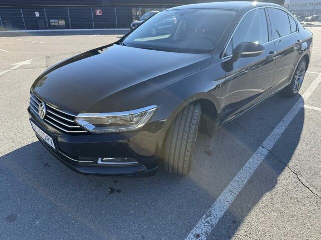 Черный Фольксваген Пассат, объемом двигателя 2 л и пробегом 219 тыс. км за 23100 $, фото 2 на Automoto.ua