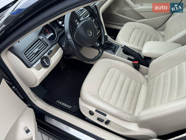 Чорний Фольксваген Пассат, об'ємом двигуна 2 л та пробігом 145 тис. км за 17200 $, фото 53 на Automoto.ua