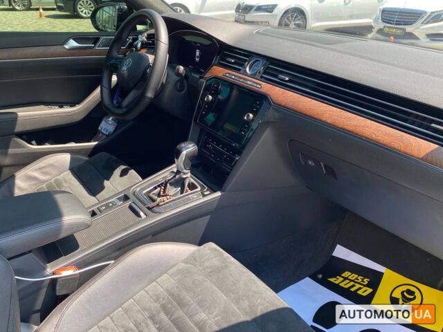 Чорний Фольксваген Пассат, об'ємом двигуна 1.8 л та пробігом 195 тис. км за 21000 $, фото 14 на Automoto.ua