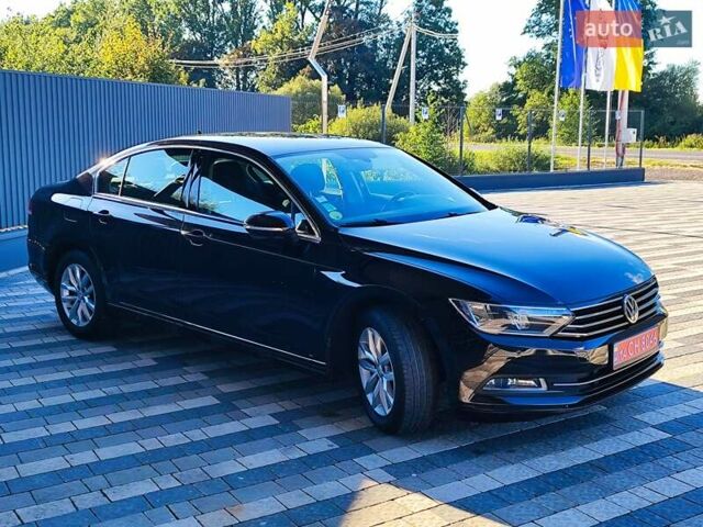 Черный Фольксваген Пассат, объемом двигателя 1.6 л и пробегом 267 тыс. км за 14950 $, фото 14 на Automoto.ua