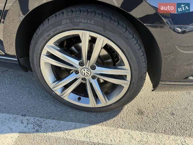 Чорний Фольксваген Пассат, об'ємом двигуна 1.97 л та пробігом 219 тис. км за 23100 $, фото 4 на Automoto.ua