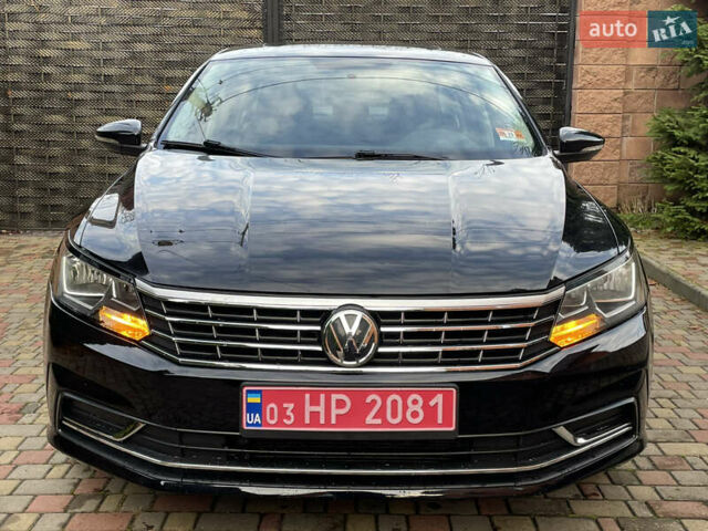 Чорний Фольксваген Пассат, об'ємом двигуна 2 л та пробігом 147 тис. км за 11900 $, фото 4 на Automoto.ua