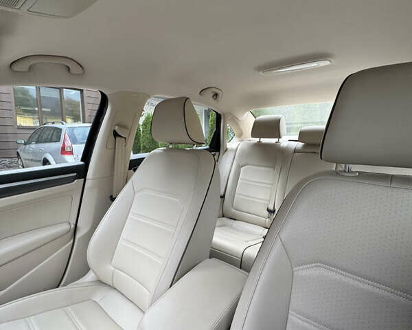 Черный Фольксваген Пассат, объемом двигателя 1.98 л и пробегом 25 тыс. км за 16399 $, фото 38 на Automoto.ua