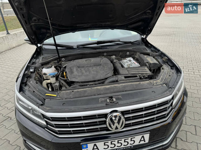 Чорний Фольксваген Пассат, об'ємом двигуна 2 л та пробігом 145 тис. км за 17200 $, фото 49 на Automoto.ua