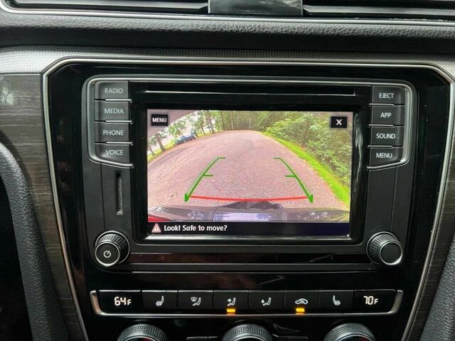 Чорний Фольксваген Пассат, об'ємом двигуна 2 л та пробігом 30 тис. км за 10300 $, фото 9 на Automoto.ua