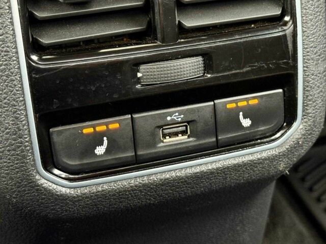 Чорний Фольксваген Пассат, об'ємом двигуна 2 л та пробігом 127 тис. км за 15500 $, фото 15 на Automoto.ua