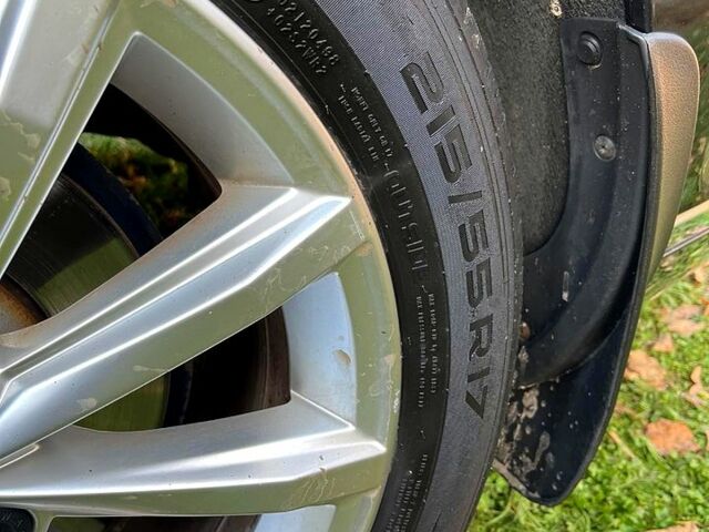 Черный Фольксваген Пассат, объемом двигателя 1.8 л и пробегом 103 тыс. км за 18500 $, фото 1 на Automoto.ua