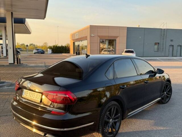 Черный Фольксваген Пассат, объемом двигателя 0 л и пробегом 156 тыс. км за 14400 $, фото 4 на Automoto.ua