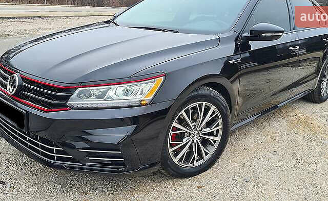 Фольксваген Пассат 2018 в Одессе на Automoto.ua Черный Фольксваген Пассат, объемом двигателя 3.6 л и пробегом 156 тыс. км за 14500 $, фото 6 на Automoto.ua