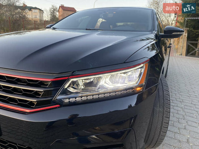 Черный Фольксваген Пассат, объемом двигателя 3.6 л и пробегом 29 тыс. км за 20000 $, фото 22 на Automoto.ua