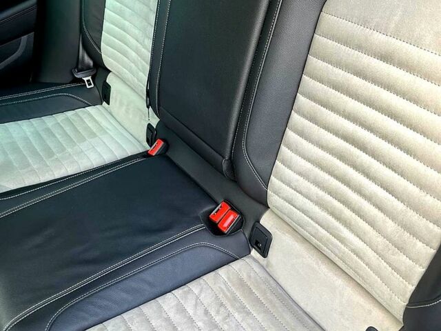 Черный Фольксваген Пассат, объемом двигателя 1.8 л и пробегом 103 тыс. км за 18500 $, фото 3 на Automoto.ua