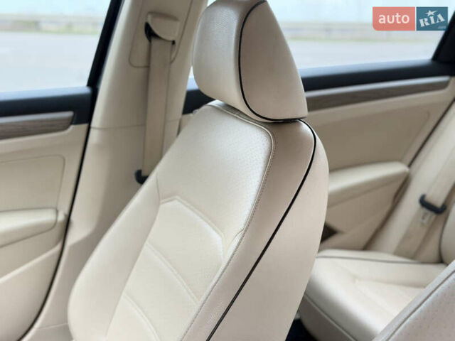 Чорний Фольксваген Пассат, об'ємом двигуна 2 л та пробігом 55 тис. км за 16200 $, фото 25 на Automoto.ua