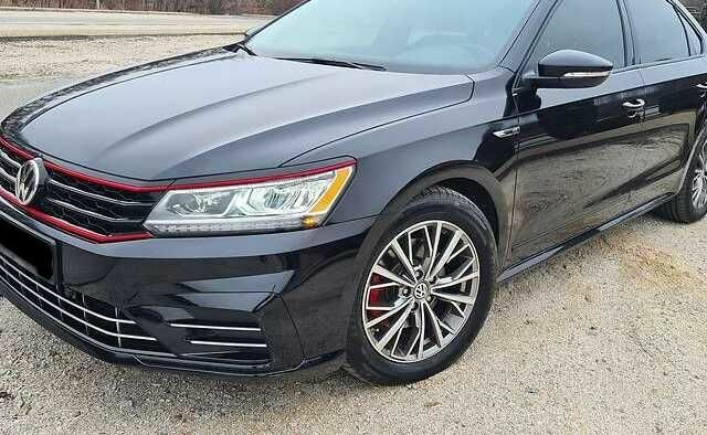 Фольксваген Пассат 2018 в Одессе на Automoto.ua Черный Фольксваген Пассат, объемом двигателя 3.6 л и пробегом 156 тыс. км за 12500 $, фото 3 на Automoto.ua