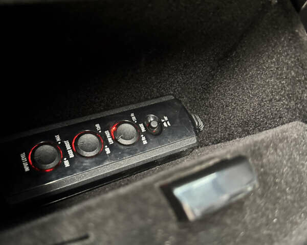 Черный Фольксваген Пассат, объемом двигателя 1.97 л и пробегом 225 тыс. км за 15950 $, фото 126 на Automoto.ua