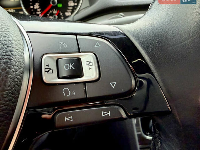 Черный Фольксваген Пассат, объемом двигателя 2 л и пробегом 88 тыс. км за 15900 $, фото 22 на Automoto.ua