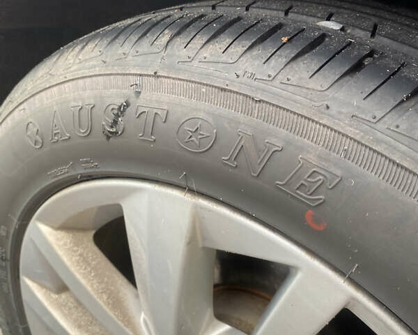 Черный Фольксваген Пассат, объемом двигателя 1.98 л и пробегом 335 тыс. км за 13000 $, фото 33 на Automoto.ua