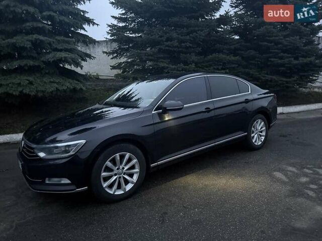 Черный Фольксваген Пассат, объемом двигателя 2 л и пробегом 258 тыс. км за 19500 $, фото 1 на Automoto.ua